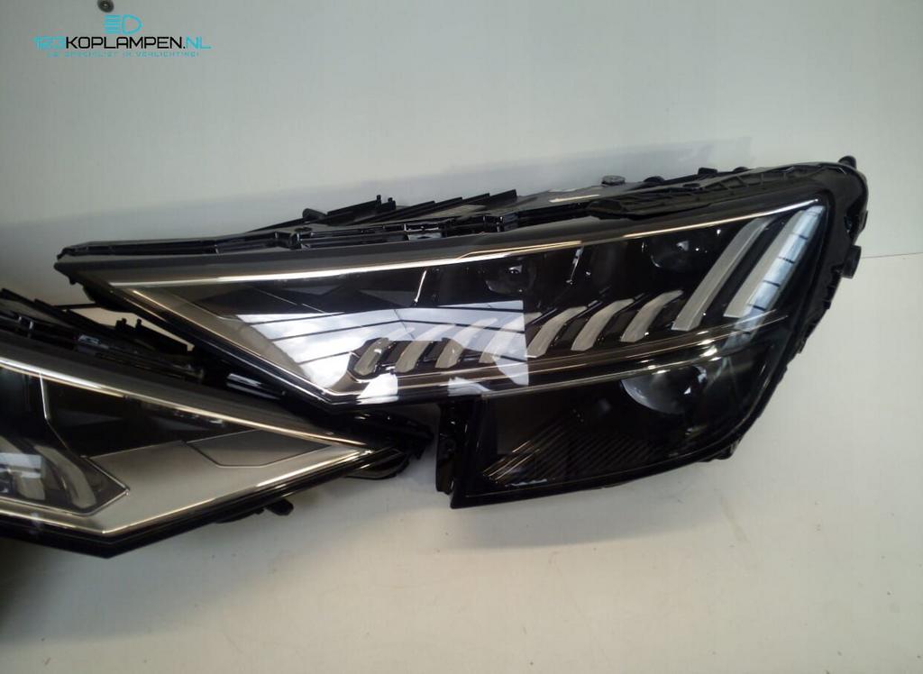 Audi Q8 SQ8 RSQ8 Full LED Matrix koplamp koplampen links rec, Ophalen, Gebruikt, -, -