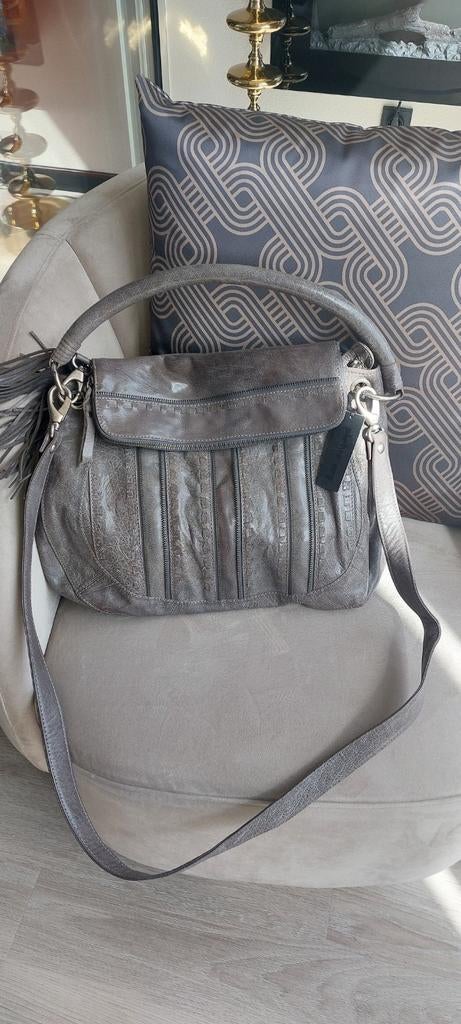 Nieuwe Pieter Ary leren handtas. Grijs/taupe., Ophalen of Verzenden, Nieuw, Grijs, Schoudertasje