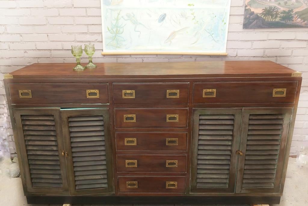 Sleets dressoir, messing hardware., Ophalen