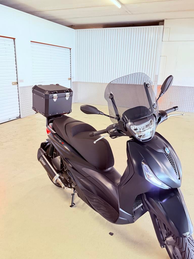 Piaggio Beverly 400 S | 1600 km |  MIVV uitlaat| Nieuwstaat, Overige modellen, Maximaal 45 km/u, Ophalen of Verzenden, Zo goed als nieuw
