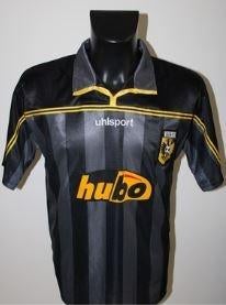 Gezocht: uitshirt Vitesse Europees seizoen 2002-2003, Verzamelen, Ophalen of Verzenden, Zo goed als nieuw, Vitesse, Shirt