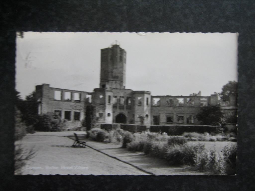 LOENEN  Ruine hotel Zilven, Ophalen of Verzenden, 1960 tot 1980, Gelderland