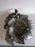 Decoratieve gietijzeren vogel waterbak, Ophalen, Overige materialen, Gebruikt, Schaal