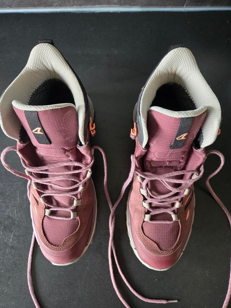 Lowa Innova GTX wandelschoenen dames oud roze maat 42, Ophalen of Verzenden, Zo goed als nieuw, Schoenen