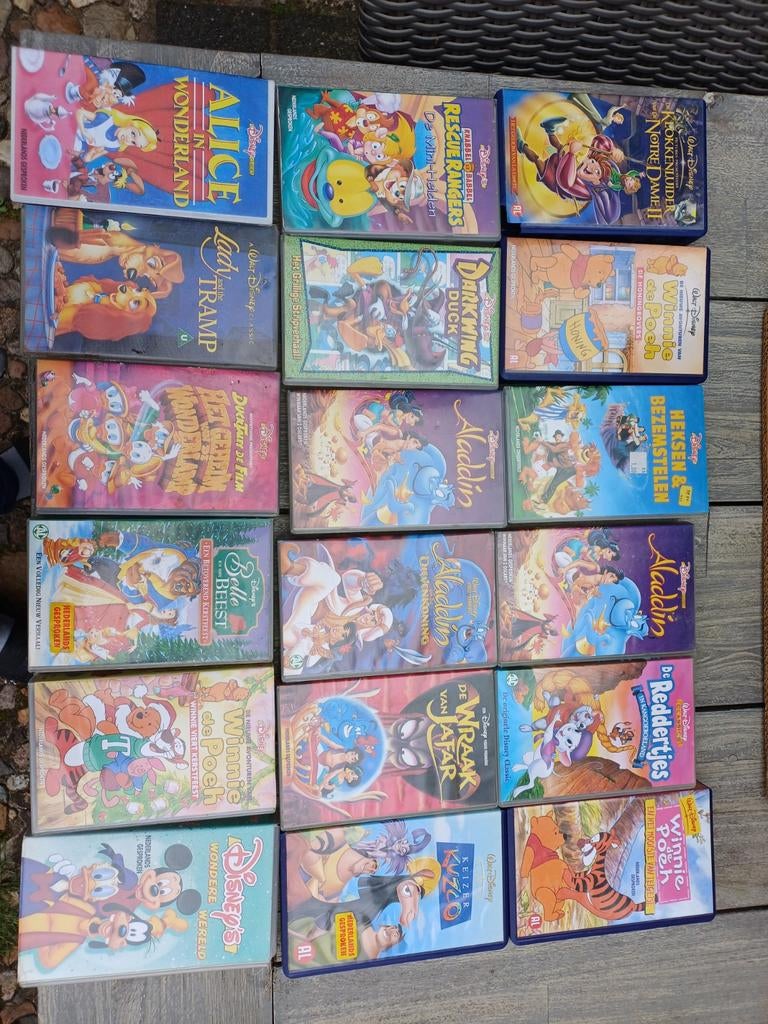 Disney VHS banden, Ophalen