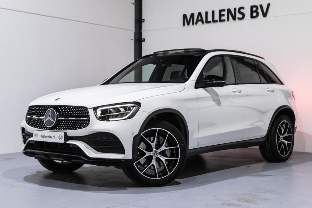Mercedes-Benz GLC-klasse 300e 4MATIC AMG/PANO/TREKHAAK/360/N, Automaat, LED verlichting, 14 kWh, Gebruikt