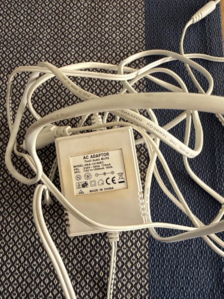 AC Adaptor HKA-12150EC, Audio, Tv en Foto, Opladers, Ophalen of Verzenden, Gebruikt