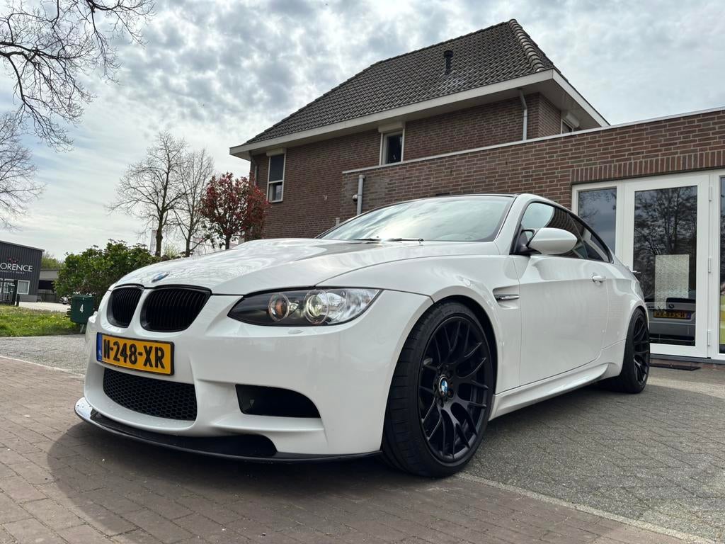 BMW 3-Serie 4.0 M3 Coupe DCT Alpineweiss, Auto's, BMW, Automaat, 4 stoelen, Leder en Stof, Wit