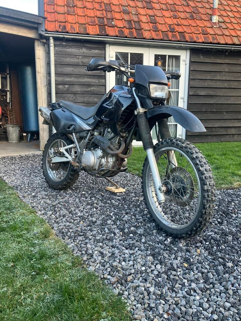 Yamaha xt 600e, Particulier, Enduro