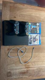 Ps4 met twee controllers, oplaadkabel en twee games, Ophalen, Met 2 controllers, 1 TB, Slim