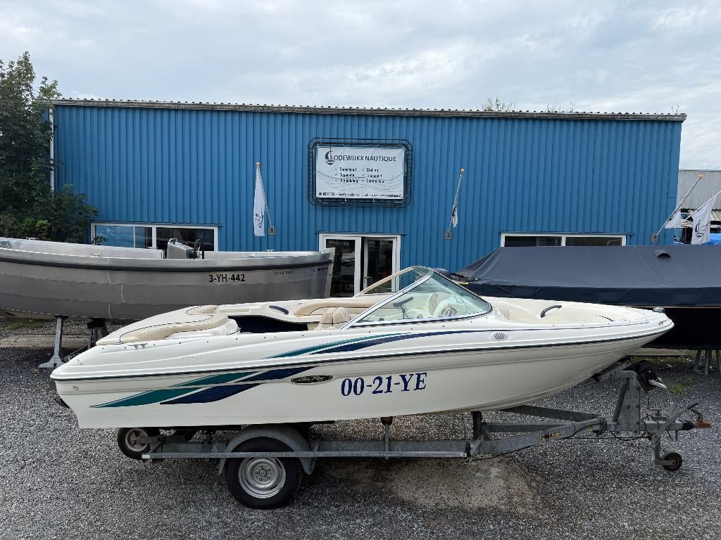 Searay bowrider 180 + Trailer, Watersport en Boten, Speedboten, Ophalen, Gebruikt, Binnenboordmotor, 120 tot 200 pk