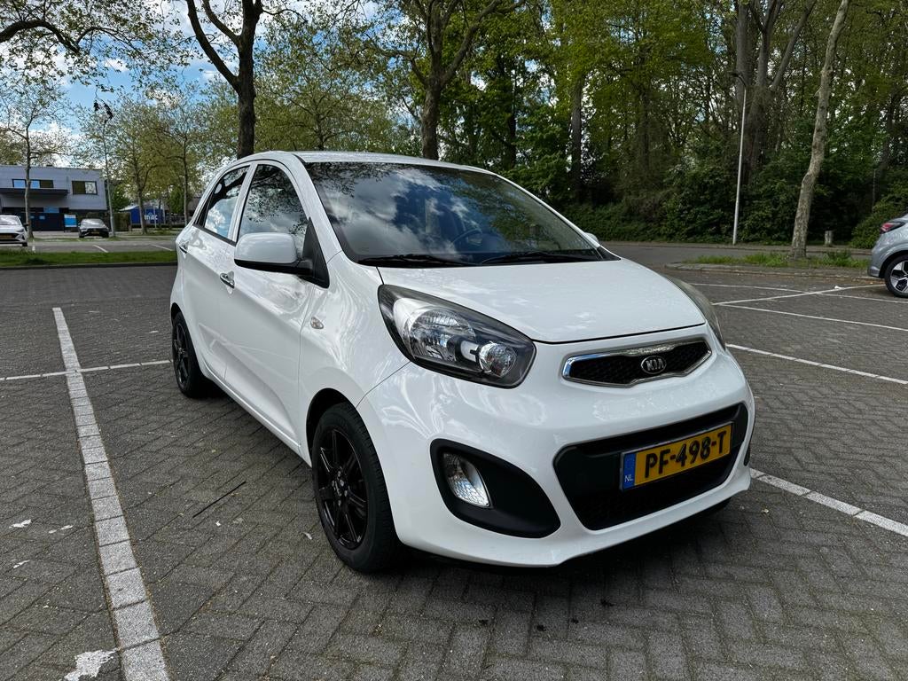 Kia Picanto 1.0 Cvvt 5-DRS 2015 - incl. winterbanden op velg, Auto's, Voorwielaandrijving, Euro 5, 400 kg, Wit