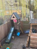 Speelhuisje met glijbaan en schommel, Kinderen en Baby's, Speelgoed | Buiten | Speeltoestellen, Ophalen of Verzenden, Gebruikt