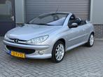Peugeot 206 CC 1.6-16V/ NAP/ AIRCO/ APK/ CABRIO, Voorwielaandrijving, Gebruikt, 4 cilinders, Cabriolet