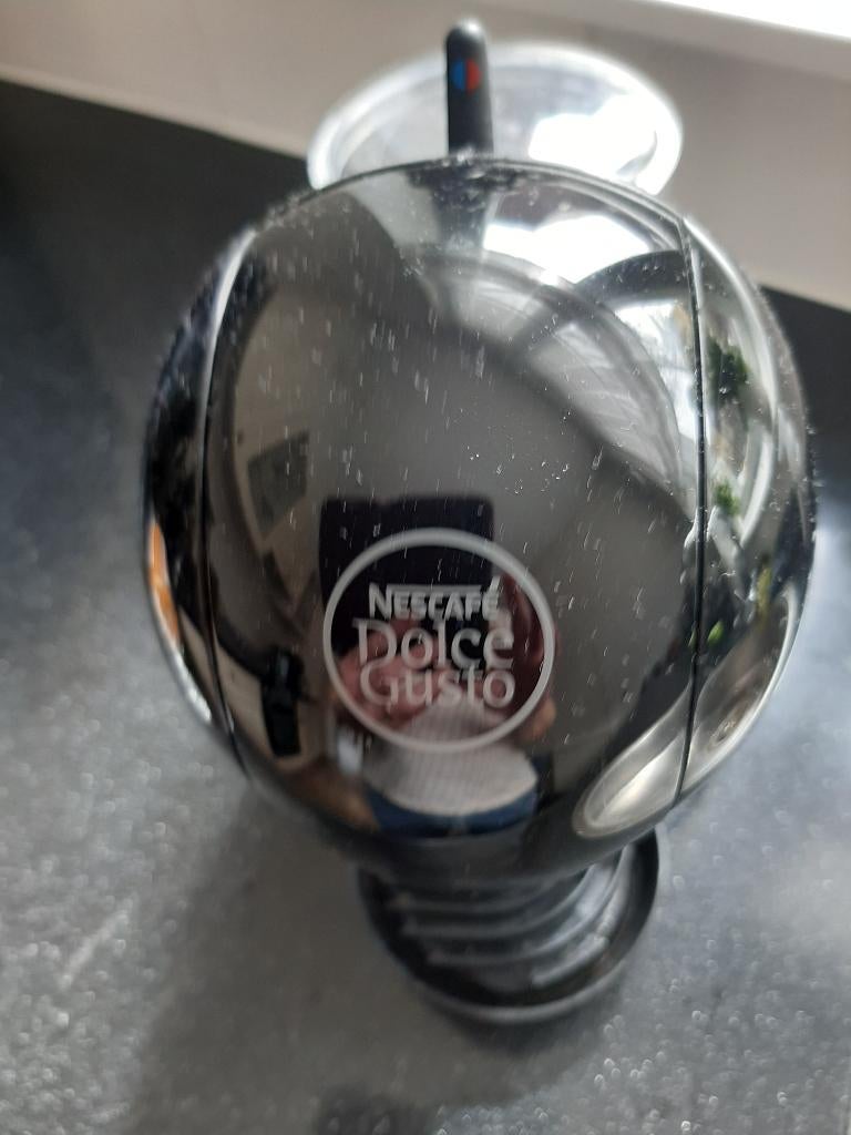 te koop dolce gusto koffiemachine, Witgoed en Apparatuur, Koffiezetapparaten, Koffiemachine, Ophalen of Verzenden, Zo goed als nieuw