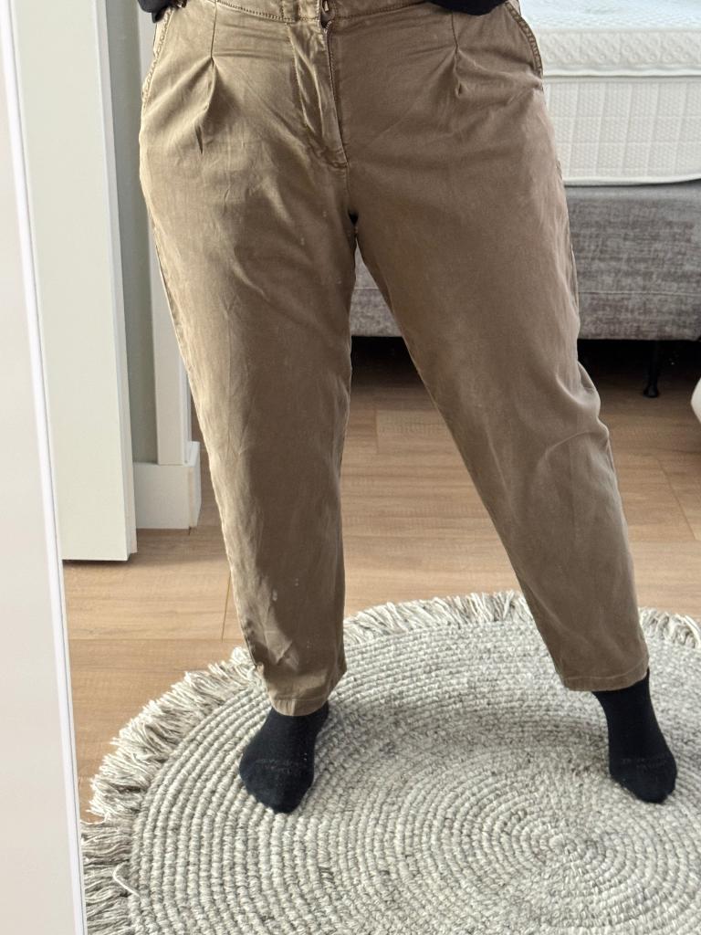 Broek Yaya maat 42, Ophalen, Beige, Maat 42/44 (L), Zo goed als nieuw