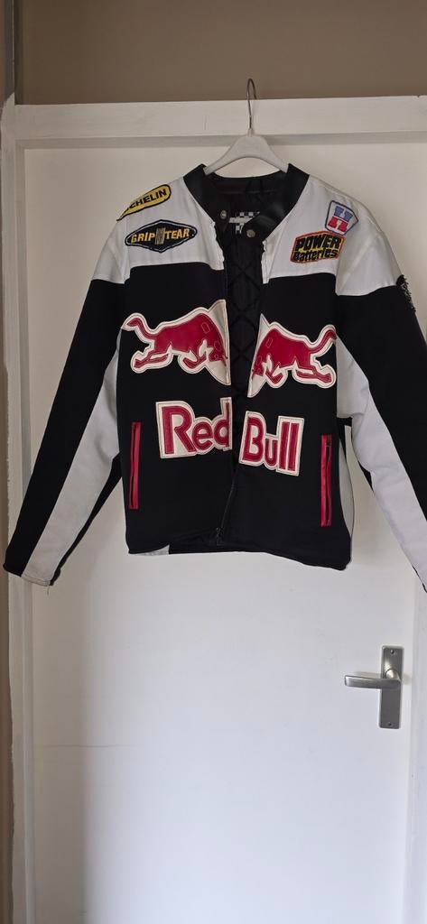 Mooi redbull jack, Ophalen, Overige kleuren, Maat 48/50 (M), Gedragen