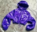 Pvc jack plastic jasje paars Bershka mt M capuchon sexy jack, Verzenden, Zo goed als nieuw, Regenjas