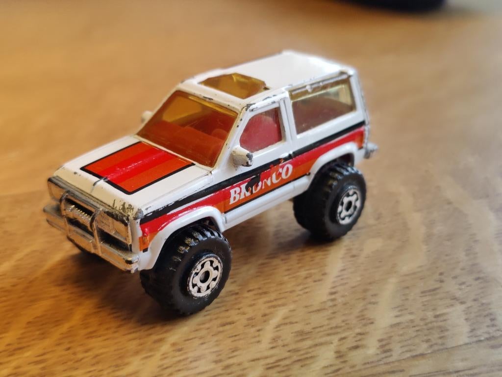 Matchbox Ford Bronco II WIT, Ophalen of Verzenden, Auto