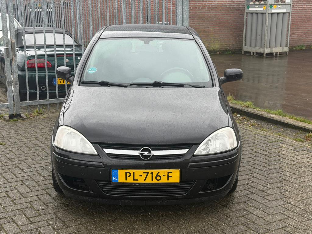 Opel Corsa 1.2-16V Essentia 5 deurs 80PK! TOPSTAAT l NIEUWE, Voorwielaandrijving, Elektrische ramen, Gebruikt, 4 cilinders