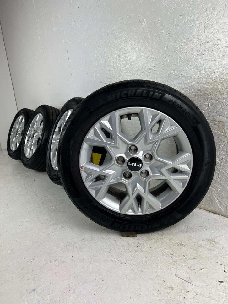 Originele Kia Ceed Niro Sportage velgen 16" 5x114.3 zomerset, Auto-onderdelen, Banden en Velgen, Banden en Velgen, Zomerbanden