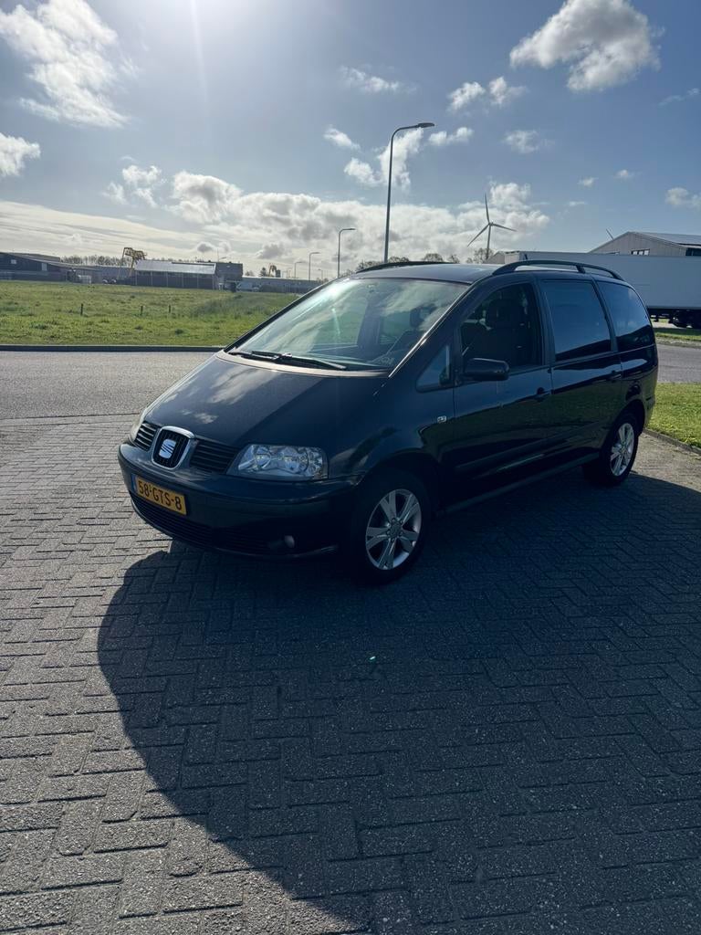 Seat Alhambra 2.0 85KW 2008 Zwart 7 persoons clima, Auto's, Voorwielaandrijving, 1800 kg, 4 cilinders, 1553 kg