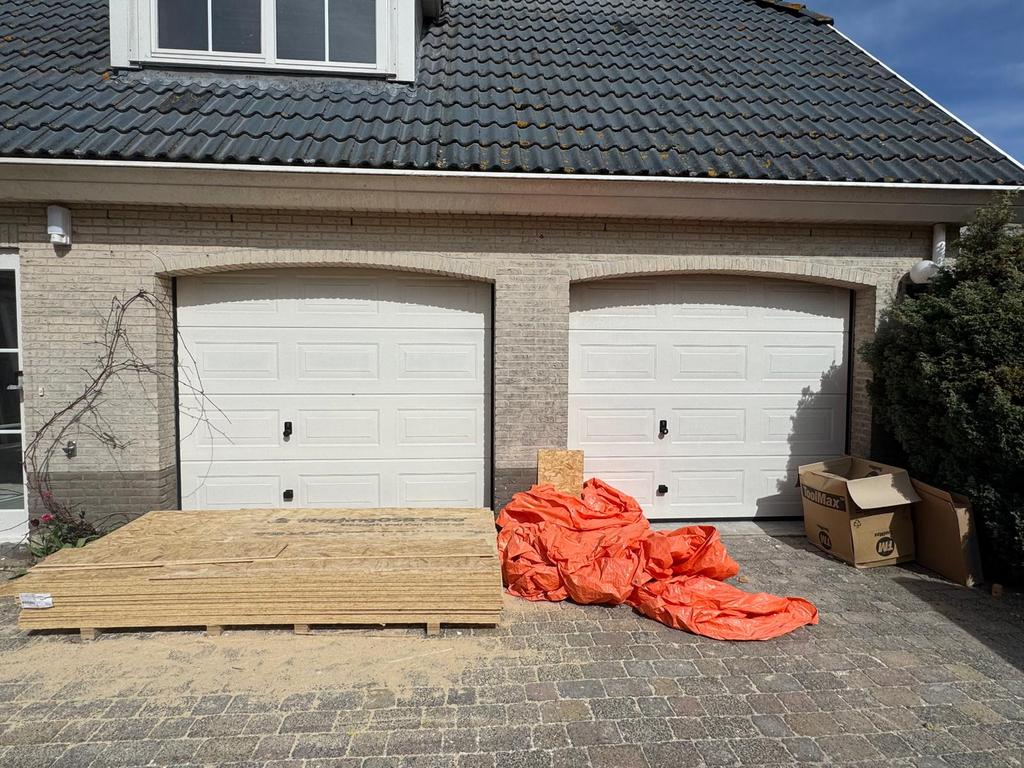 Dubbele garage deuren te koop, Ophalen, Gebruikt, Schuur