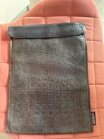 Leren Laptop Hoes - Stijlvol & Beschermend, Ophalen of Verzenden, 13 inch, Zo goed als nieuw