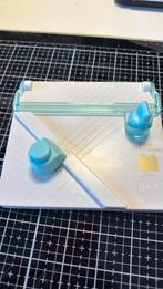 Tag punch board - wrmk, Ophalen of Verzenden, Zo goed als nieuw, Frame of Mal