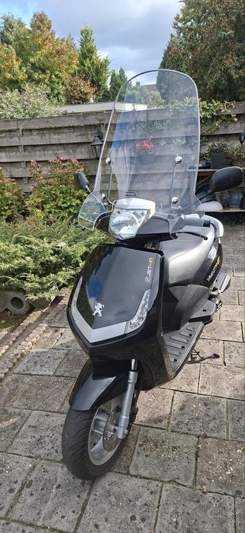 Peugeot Viva City 2015 - Betrouwbare Scooter! beschikbaar voor biedingen