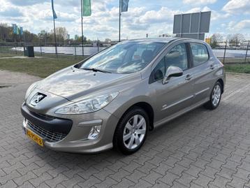 Peugeot 308 1.6 Jubleum / nieuwe ketting / revissie / trekha beschikbaar voor biedingen