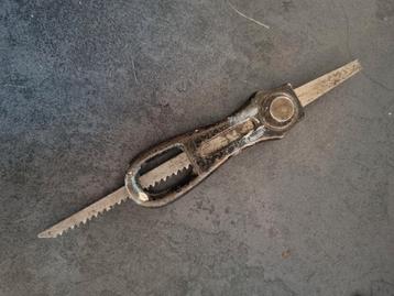 Vintage Sleutelgatzaag met Disston Handvat beschikbaar voor biedingen