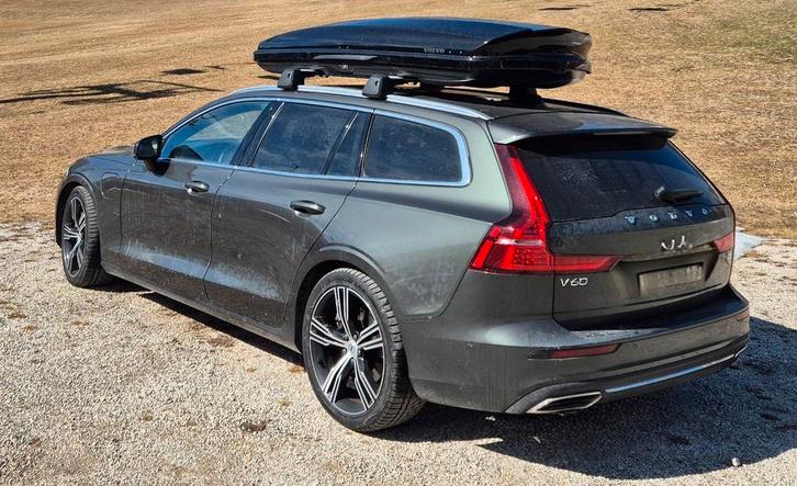 Originele Volvo V60 Wingbar Dakdragers (2019-heden), Auto diversen, Dakdragers, Zo goed als nieuw, Ophalen of Verzenden
