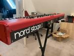 Nord Stage 2 – 88 toetsen (incl. pedaal & standaard), Muziek en Instrumenten, Keyboards, 88 toetsen, Aanslaggevoelig, Zo goed als nieuw