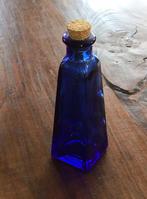 Blauw flesje met kurken dop, Antiek en Kunst, Antiek | Glas en Kristal, Ophalen of Verzenden