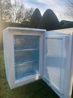 Quigg diepvriezer met laden - Goed onderhouden, Gebruikt, Minder dan 60 cm, Energieklasse A of zuiniger, Vrijstaand