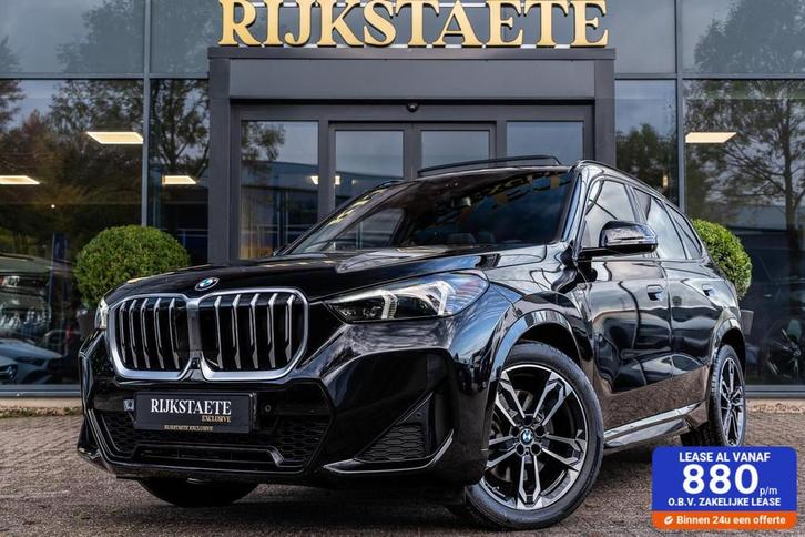 BMW X1 xDrive 23i|PANO|M-PAKKET|H&K|360°|MEMORY|CARPLAY|19', Auto's, BMW, Bedrijf, Te koop, X1, 360° camera, 4x4, ABS, Achteruitrijcamera