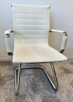 Vergaderstoel chroom frame wit leren bekleding., Ophalen, Gebruikt, Wit, Vier