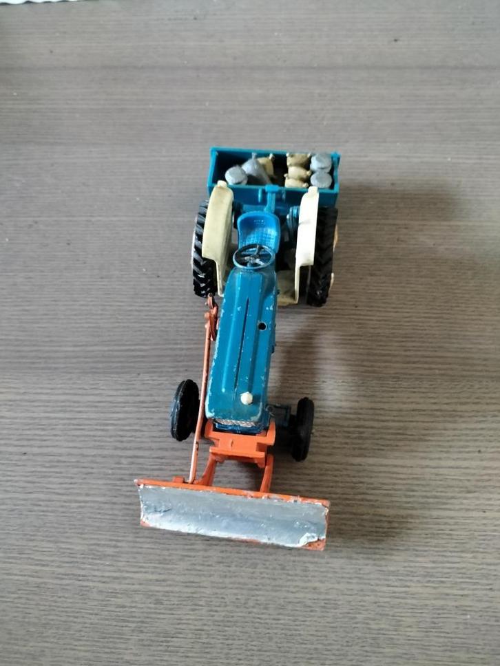 Diverse modellen landbouw voertuigen vanaf € 6 per stuk, Hobby en Vrije tijd, Modelauto's | 1:32, Gebruikt, Tractor of Landbouw