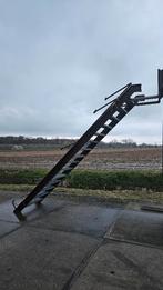 Stalen IJzeren trap met leuning, Doe-het-zelf en Verbouw, Ladders en Trappen, Ophalen, Gebruikt, Trap, 2 tot 4 meter