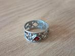 835 zilveren ring, rode steen, Ophalen of Verzenden, Zo goed als nieuw, Dame, Rood