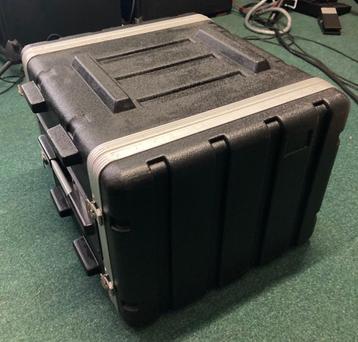 Kunststof 19inch Rack-case 8U 8HE beschikbaar voor biedingen