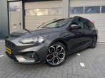 Ford Focus Wagon 1.5 EcoBoost ST Line Business 182PK VOL!, Auto's, 65 €/maand, Gebruikt, Euro 6, 700 kg