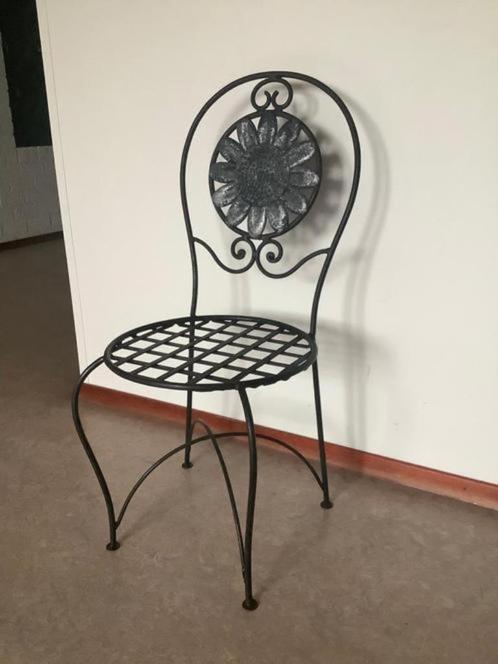 tuinstoel terrasstoel tuindecoratie stoel smeedijzer metaal, Tuin en Terras, Tuinstoelen, Gebruikt, Metaal, Ophalen