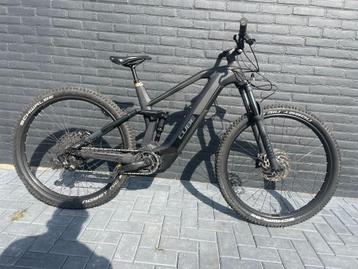 prachtige Cube Strereo Race met slechts 1371km! beschikbaar voor biedingen