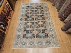 Vintage handgeknoopt perzisch tapijt nain 6la 300x190, 200 cm of meer, 150 tot 200 cm, Gebruikt, Rechthoekig