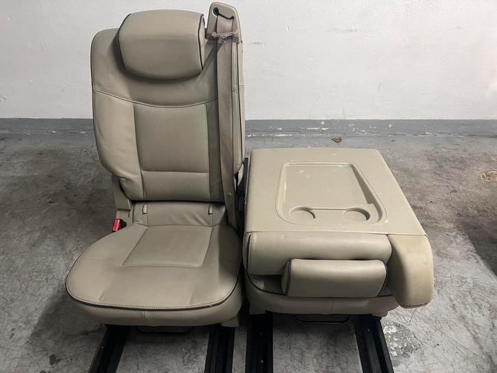 2 uitneembare leren Stoelen Bus,Camper,Cabine,Oldtimer., Auto-onderdelen, Interieur en Bekleding, Peugeot, Ophalen