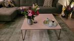 Licht eiken salontafel met RVS onderstel., Gebruikt, 100 tot 150 cm, Minder dan 50 cm, Rechthoekig