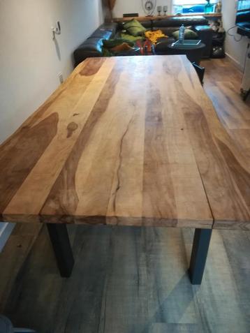 Henders & Hazel houten tafel 2.20 x 1.00 beschikbaar voor biedingen