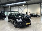 Ford FOCUS Wagon EcoBoost Hybrid 125 pk ST Line | Winter Pac, 65 €/maand, Adaptive Cruise Control, Zwart, Origineel Nederlands